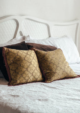 Brown Throw Pillows